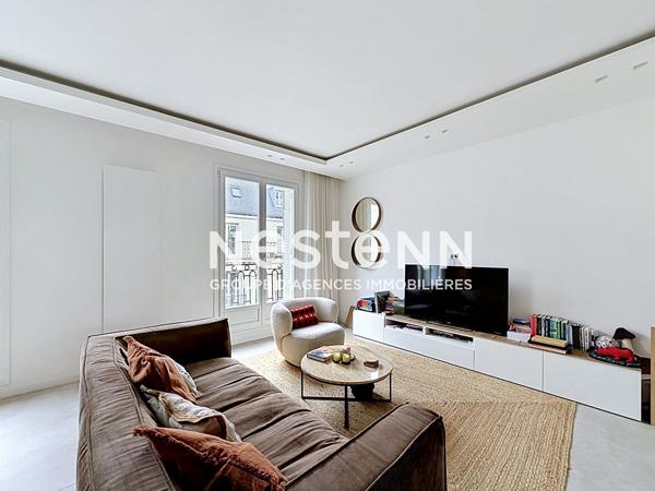 Paris 17e - Batignolles - Rue Nollet ? Superbe 3 pièces de 59,81 m² refait à neuf avec balcon filant et aucun travaux