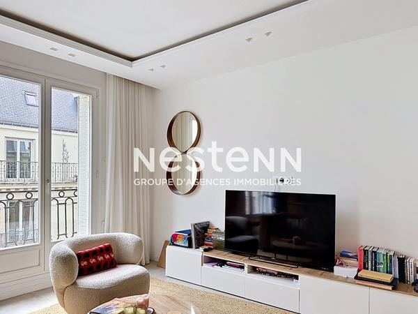Paris 17e - Batignolles - Rue Nollet ? Superbe 3 pièces de 59,81 m² refait à neuf avec balcon filant et aucun travaux