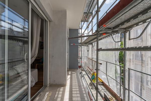 T3 lumineux & impeccable dans une copropriété rénovée & calme proche de tous commerces & transports