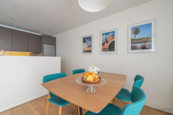 T3 lumineux & impeccable dans une copropriété rénovée & calme proche de tous commerces & transports