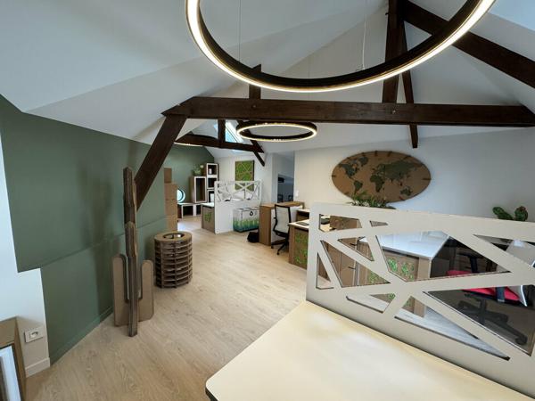 TOURS ESPACES DE TRAVAIL A LOUER 10 A 100 M² PARFAIT ETAT ECO RESPONSABLES