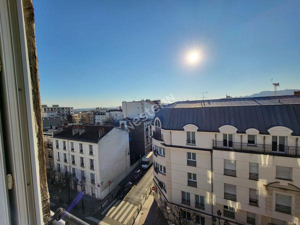 À louer : Appartement T2 meublé à Puteaux, dernier étage