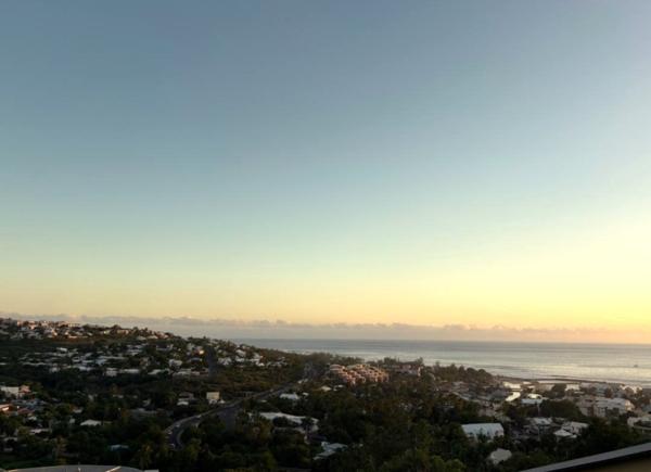 Saint Gilles Les Bains (97434) T4 de 78 m² en très bon état avec magnifique vue mer