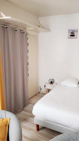 STUDIO PORT 1