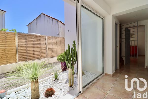 Maison à vendre 5 pièces 194 m² Marseille 9