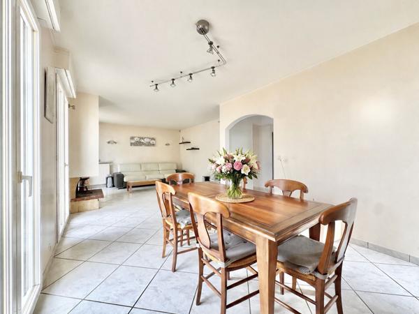 Maison Ozoir La Ferriere 6 pièce(s) 118 m2
