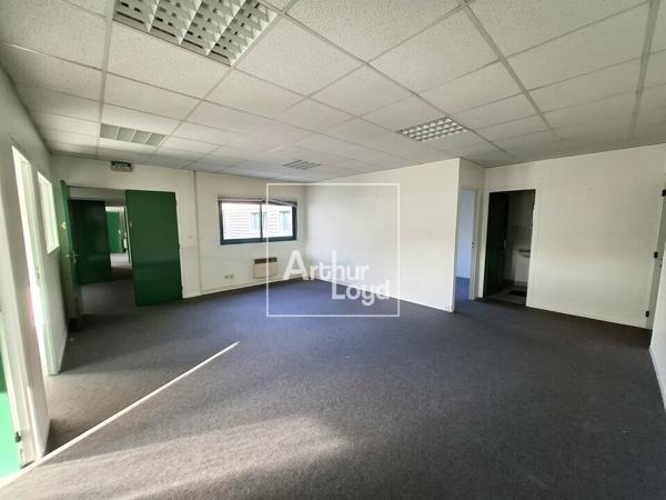 Bureaux à louer dans un immeuble indépendant