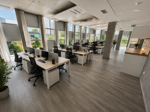 Bureaux à louer à Nantes quartier Euronantes proche gare SNCF