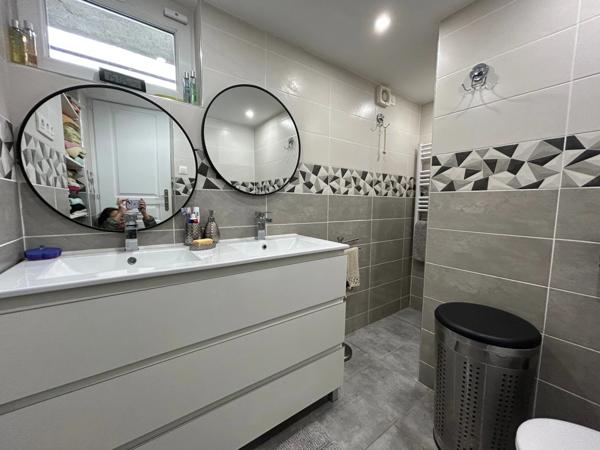 Maison à vendre 6 pièces CHAMPIGNELLES (89)