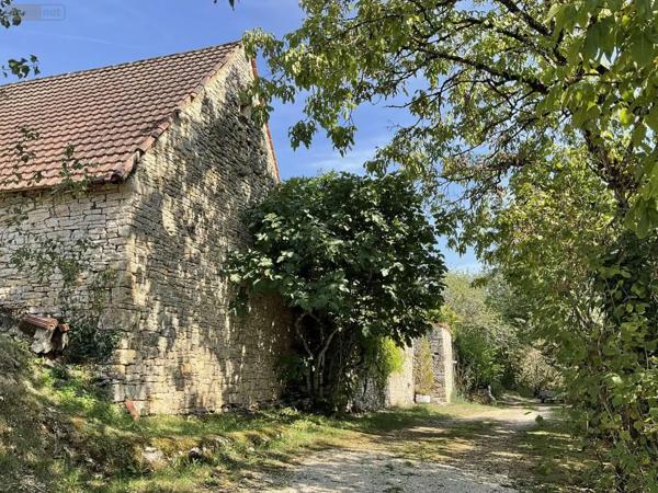 Achat - Maison Gourdon 46300 17 pièces 230 m 2 7 m 2