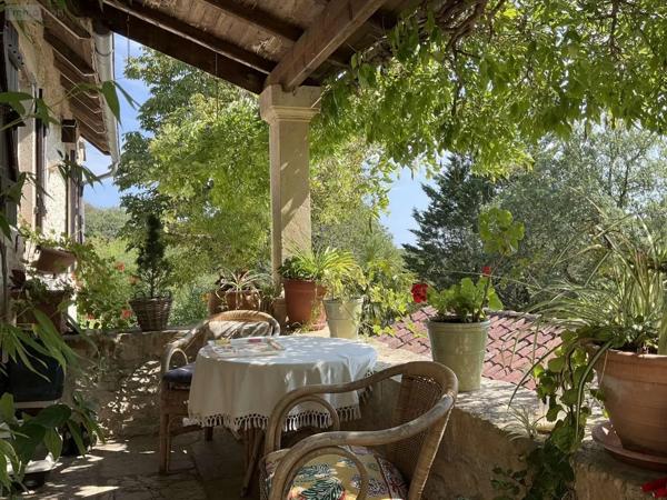 Achat - Maison Gourdon 46300 17 pièces 230 m 2 7 m 2