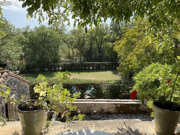 Achat - Maison Gourdon 46300 17 pièces 230 m 2 7 m 2