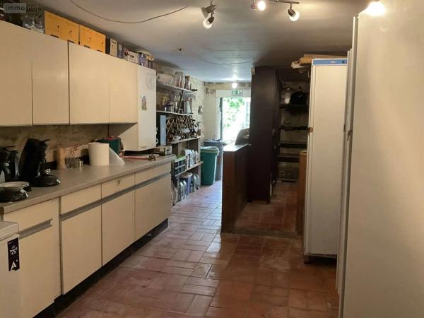Achat - Maison Gourdon 46300 17 pièces 230 m 2 7 m 2