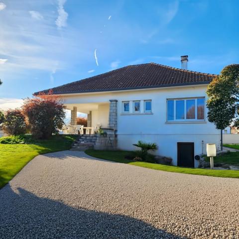 Maison à vendre 7 pièces AUREILHAN (65)