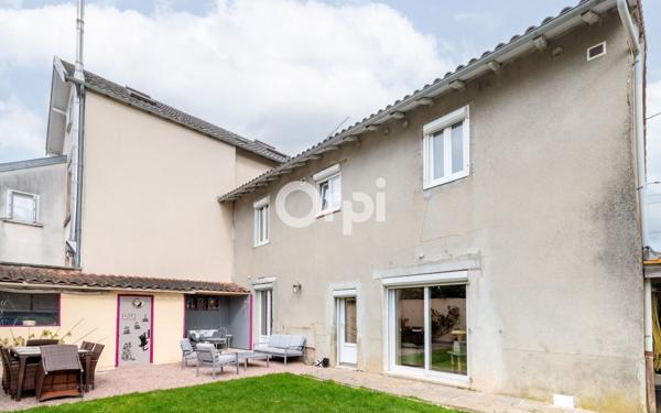 Maison à vendre    5 pièces • 138,54 m2 Limoges