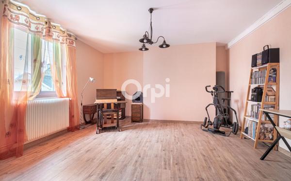 Maison à vendre    5 pièces • 138,54 m2 Limoges