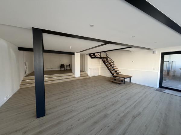 Maison 7 pièce(s) 4 chambre(s) 182.35 m²