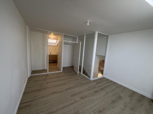 Maison 7 pièce(s) 4 chambre(s) 182.35 m²