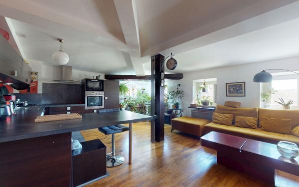 Appartement à vendre    4 pièces • 94,12 m2 Lyon 5