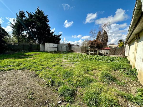 Maison familiale à rénover dans une copropriété bénévole 131.27 m2