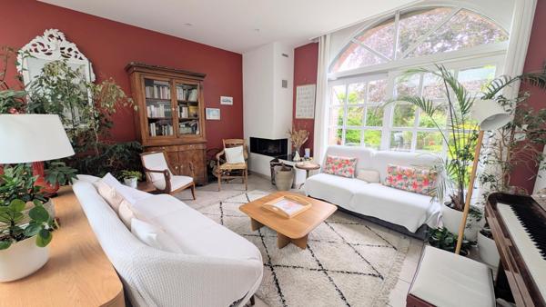 Maison à Lys-lez-Lannoy, 59390 - 6 pièces 191m²