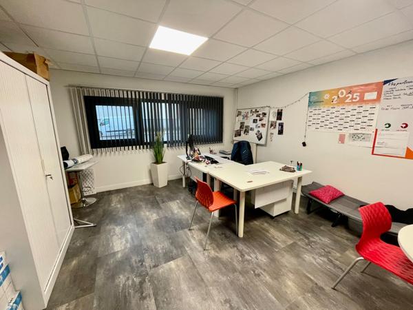 Bureaux à louer à SAINT ETIENNE DU ROUVRAY 76800