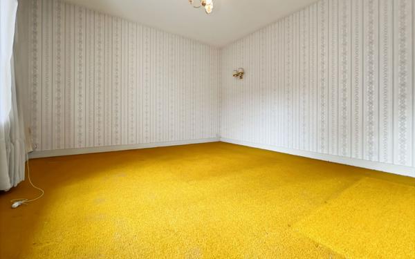 Maison à vendre    3 pièces •  Péronville