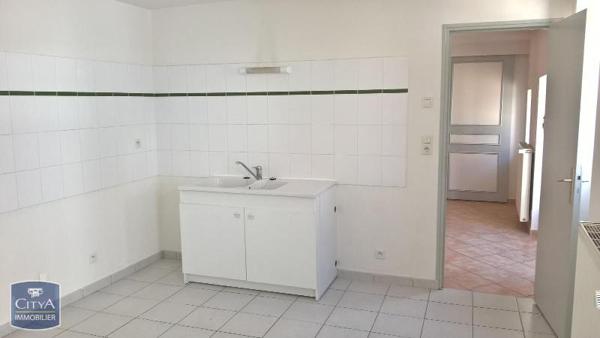 Appartement à louer 3 pièces 66m²