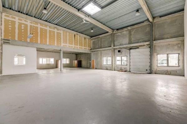 Bureaux à louer Argenteuil immeuble sécurisé sur les bords de Seine