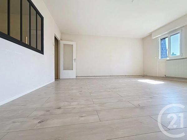 Appartement F2 à vendre  3 pièces - 66,60 m 2   PONT AUDEMER  - 27
