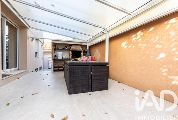 Maison à vendre 5 pièces 122 m² Paray-Vieille-Poste