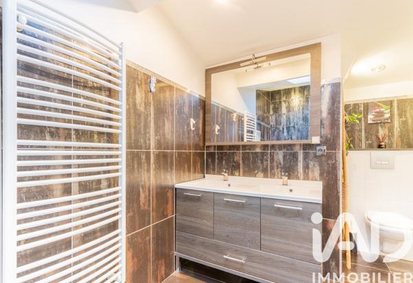 Maison à vendre 5 pièces 122 m² Paray-Vieille-Poste