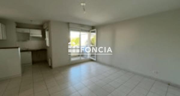 Location Appartement 2 pièces 43.72 m² - Ruelle-sur-touvre 16600