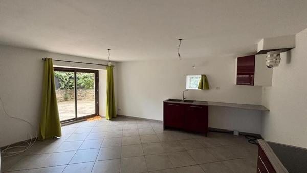 Maison à louer à Pranles (07000)