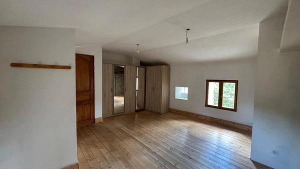 Maison à louer à Pranles (07000)