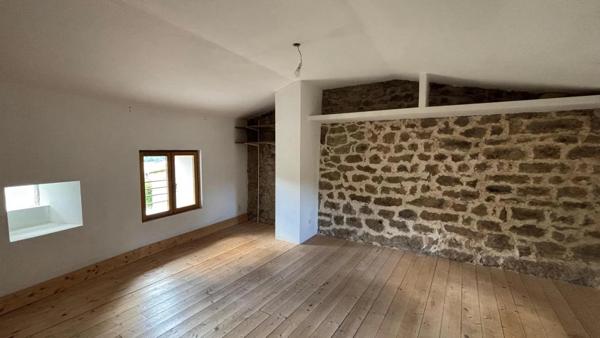 Maison à louer à Pranles (07000)