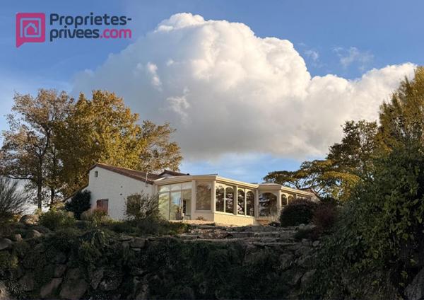 Villa d'Architecte d'Exception avec Vue Panoramique sur le Lac du Verdon