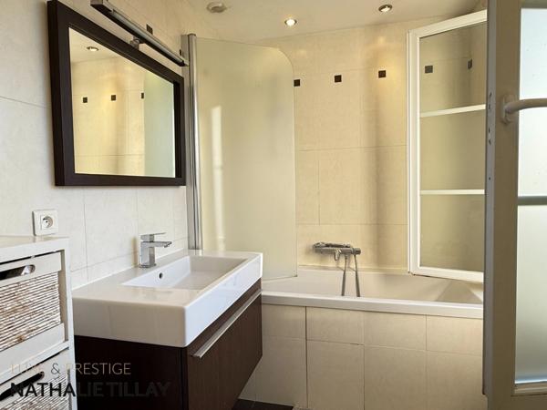 Maison bourgeoise proche place Dunois, 148 m² à vendre, avec jardin,