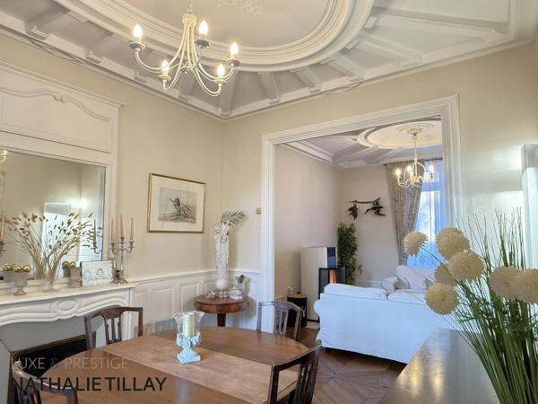 Maison bourgeoise proche place Dunois, 148 m² à vendre, avec jardin,