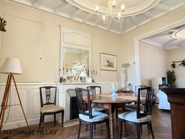 Maison bourgeoise proche place Dunois, 148 m² à vendre, avec jardin,