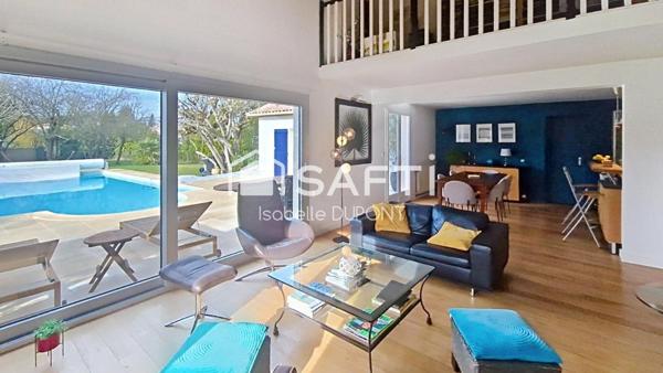 LE HAILLAN : MAISON AU CALME, 4 CHAMBRES, PISCINE, GARAGE