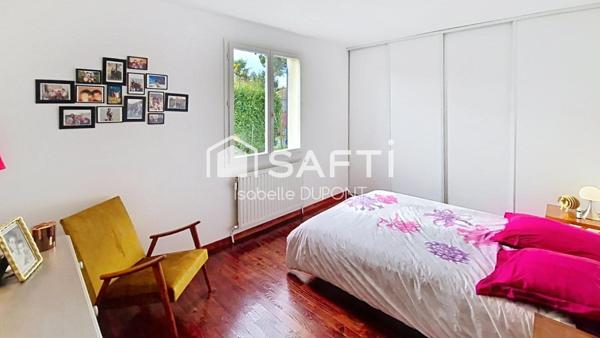 LE HAILLAN : MAISON AU CALME, 4 CHAMBRES, PISCINE, GARAGE