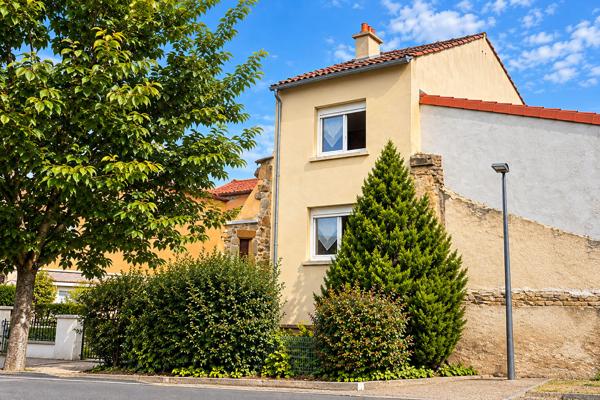 Maison Vic-le-comte