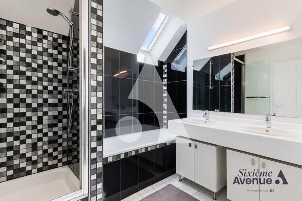 Maison 7 pièces 200 m2
