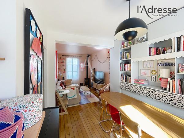 Appartement duplex terrasse Suresnes 3 pièce(s) de 65,46m2 ( 70m2 avec placards et bibliothèque)