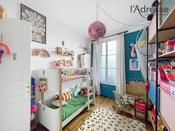 Appartement duplex terrasse Suresnes 3 pièce(s) de 65,46m2 ( 70m2 avec placards et bibliothèque)