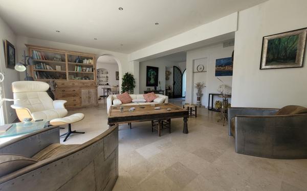 Maison à vendre    3 pièces •  Six-Fours-les-Plages