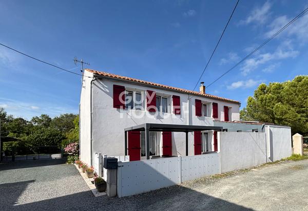 Maison à Andilly - 4 pièces avec double garage et dépendances