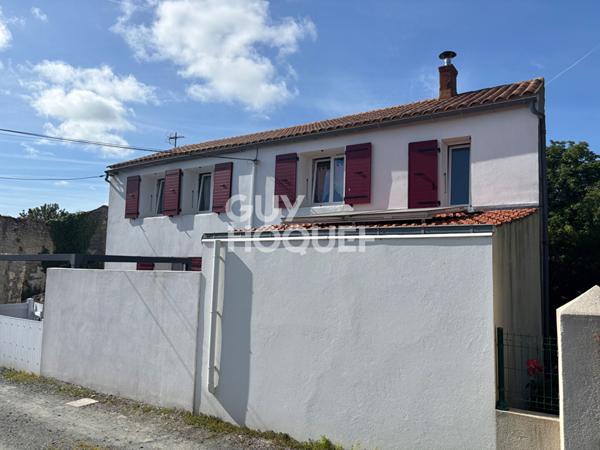 Maison à Andilly - 4 pièces avec double garage et dépendances