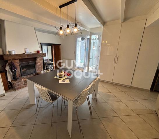 Maison à Andilly - 4 pièces avec double garage et dépendances